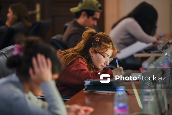 100 ildən çox yaşı olan Azərbaycan Milli Kitabxanası