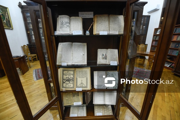 100 ildən çox yaşı olan Azərbaycan Milli Kitabxanası
