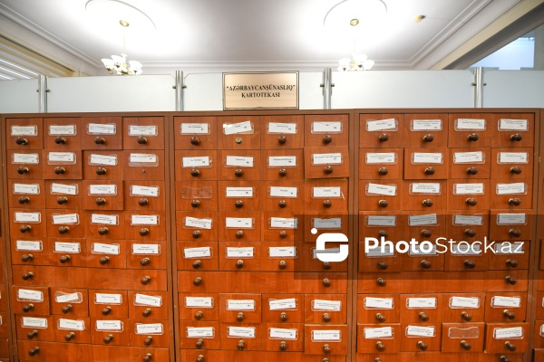 100 ildən çox yaşı olan Azərbaycan Milli Kitabxanası