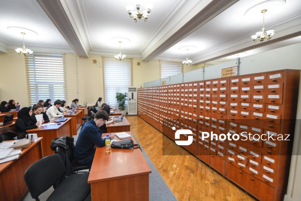 100 ildən çox yaşı olan Azərbaycan Milli Kitabxanası