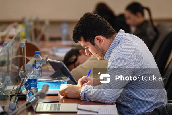 100 ildən çox yaşı olan Azərbaycan Milli Kitabxanası