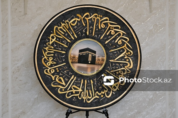 Mismar və tellərlə sənət əsərləri yaradan Minarə Mehdiyeva