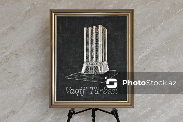 Mismar və tellərlə sənət əsərləri yaradan Minarə Mehdiyeva