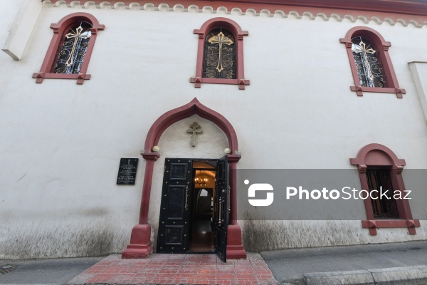 Ali Mələk Mikayıl kilsəsində pravoslavların keçirdikləri dini ayin