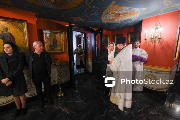 Ali Mələk Mikayıl kilsəsində pravoslavların keçirdikləri dini ayin
