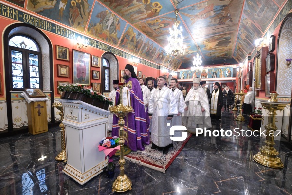 Ali Mələk Mikayıl kilsəsində pravoslavların keçirdikləri dini ayin