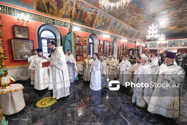 Ali Mələk Mikayıl kilsəsində pravoslavların keçirdikləri dini ayin