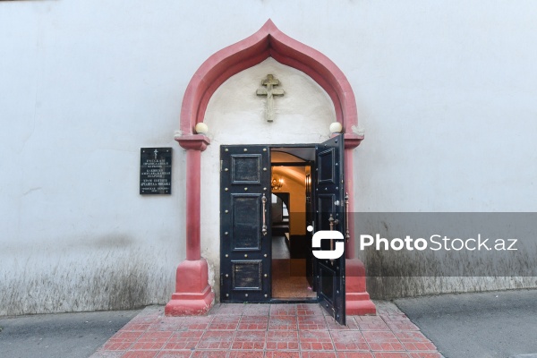 Ali Mələk Mikayıl kilsəsində pravoslavların keçirdikləri dini ayin