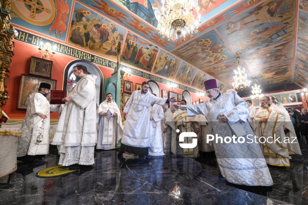 Ali Mələk Mikayıl kilsəsində pravoslavların keçirdikləri dini ayin