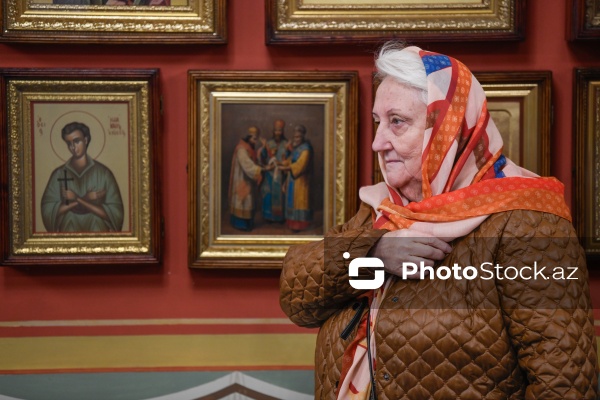 Ali Mələk Mikayıl kilsəsində pravoslavların keçirdikləri dini ayin