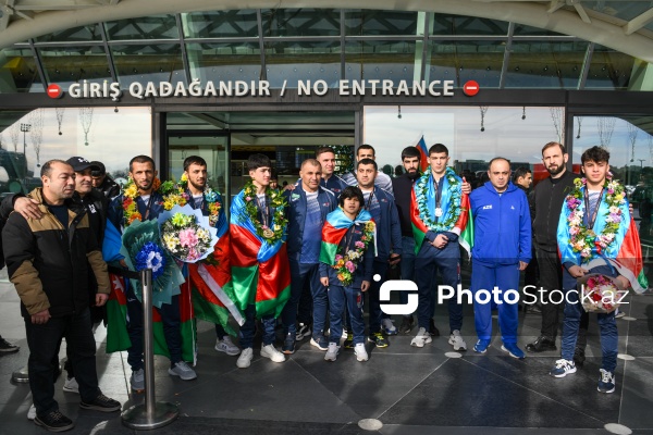 MMA üzrə keçirilən dünya çempionatında uğurlu nəticə əldə edən idmançılarımız vətənə dönüblər