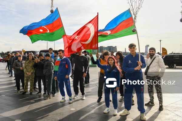 MMA üzrə keçirilən dünya çempionatında uğurlu nəticə əldə edən idmançılarımız vətənə dönüblər