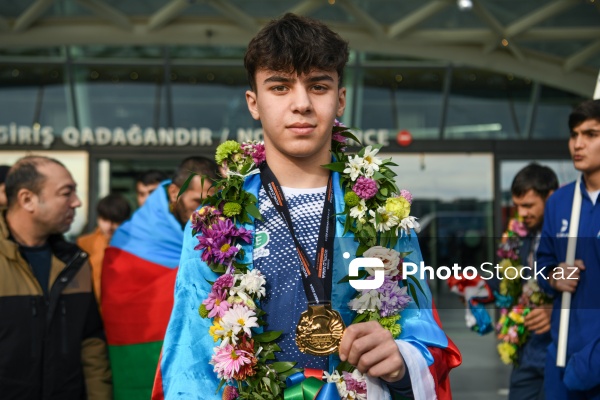 MMA üzrə keçirilən dünya çempionatında uğurlu nəticə əldə edən idmançılarımız vətənə dönüblər