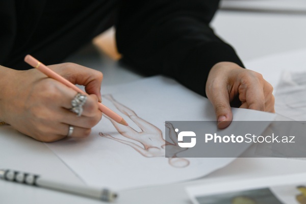 Dizayn və texnologiyanın bir araya gəldiyi moda mərkəzi