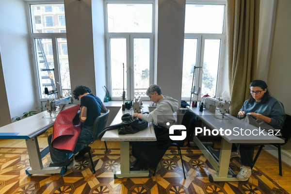 Dizayn və texnologiyanın bir araya gəldiyi moda mərkəzi