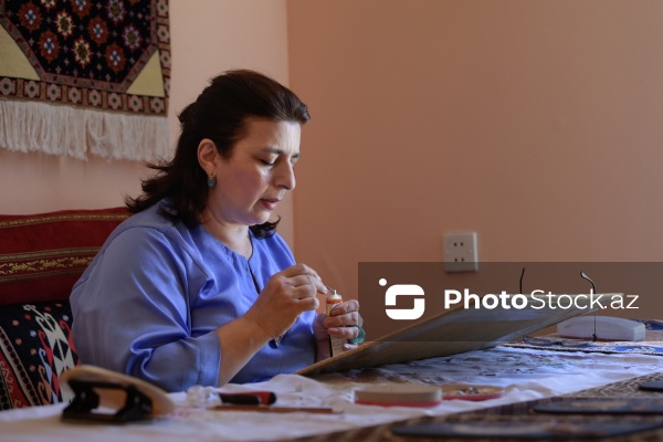 Mozaika ustası Xatirə Tapdıqova