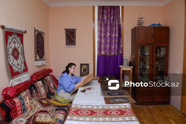Mozaika ustası Xatirə Tapdıqova