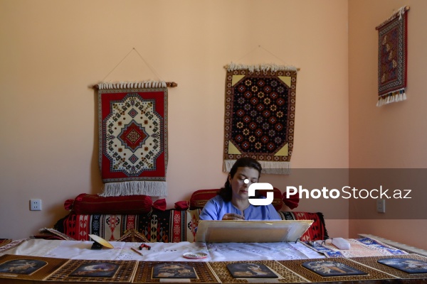 Mozaika ustası Xatirə Tapdıqova
