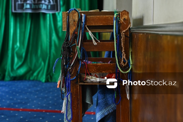 Xocəsən qəsəbəsində yerləşən Qoşaminarəli məscid