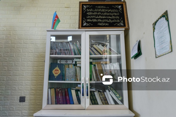 Xocəsən qəsəbəsində yerləşən Qoşaminarəli məscid