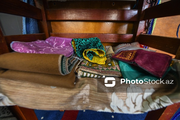 Xocəsən qəsəbəsində yerləşən Qoşaminarəli məscid