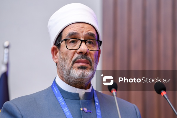 Əhməd Hüseyn Məhəmməd İbrahim - “Nur-Mübarək” Misir İslam Mədəniyyəti Universitetinin rektoru