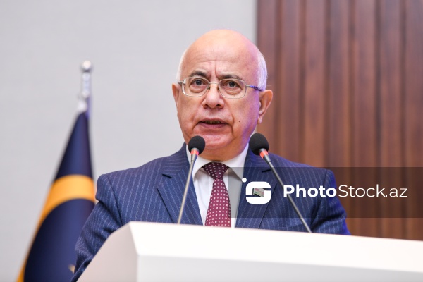 Anar İsgəndərov - Milli Məclisin Elm və təhsil komitəsinin sədri