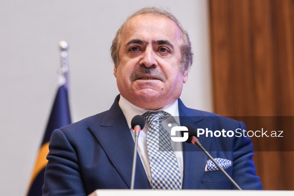 Rafael Hüseynov -  Milli Məclisin sədrinin müavini