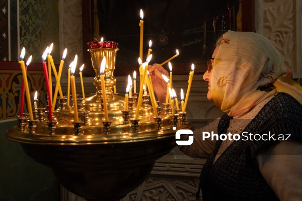 Müqəddəs Məryəm Ananın Miladi kilsəsində keçirilən pravoslavların milad bayramı