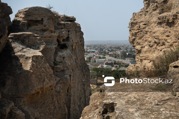 Nardaran kəndində yerləşən Ocaqqulu mağarası