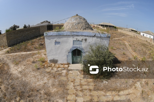 Nardaranda yerləşən Qədəmgah