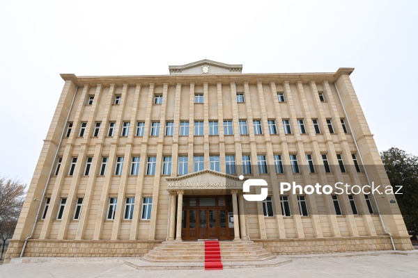 Naxçıvan Muxtar Respublikasının inzibati binaları