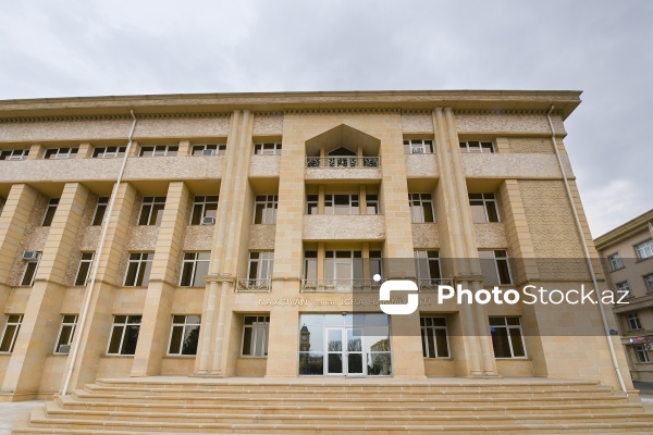 Naxçıvan Muxtar Respublikasının inzibati binaları