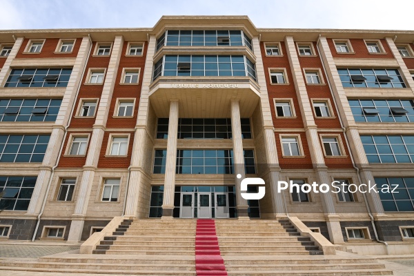 Naxçıvan Muxtar Respublikasının inzibati binaları