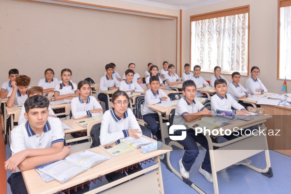 Naxçıvan Şəhər Cəmişid Naxçıvanski adına 11 nömrəli tam orta məktəb