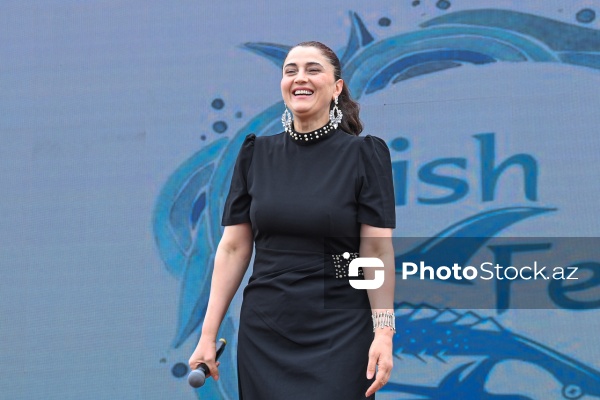 İlhamə Qasımova - Müğənni