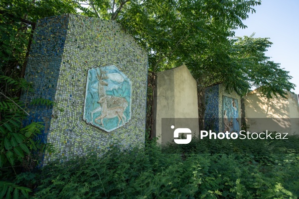 Neftçala şəhərində yerləşən mozaikalı park
