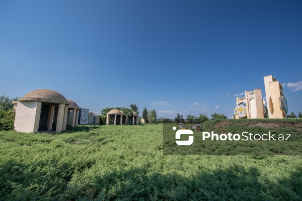 Neftçala şəhərində yerləşən mozaikalı park