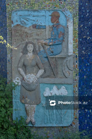 Neftçala şəhərində yerləşən mozaikalı park