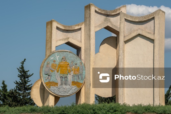 Neftçala şəhərində yerləşən mozaikalı park