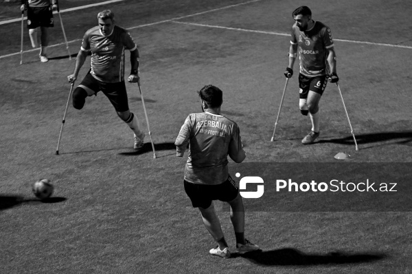 “Neftçi” İdman Klubunun amputant futbol komandasının məşq prosesi