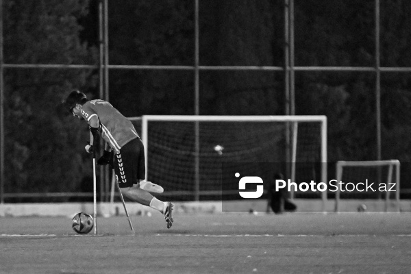 “Neftçi” İdman Klubunun amputant futbol komandasının məşq prosesi