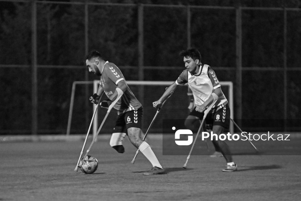 “Neftçi” İdman Klubunun amputant futbol komandasının məşq prosesi