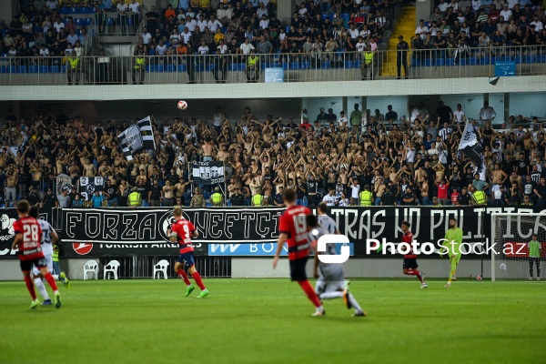 UEFA KL-ın üçüncü təsnifat mərhələsi "Neftçi" - "Rapid" oyunu