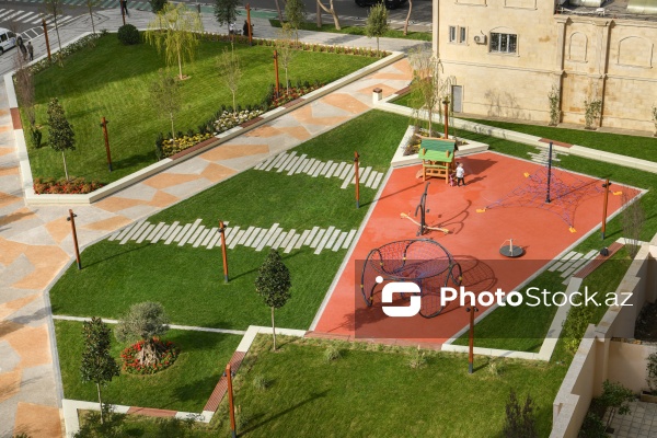 Nəsimi rayonunda yeni salınan park