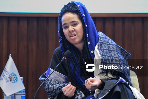 Natali Elizabet Mba Bikoro - "Neokolonializm və qlobal bərabərsizlik" konfransında