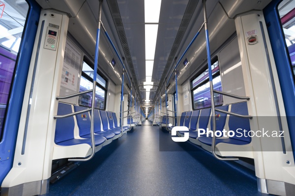 Bakı metropoliteninə gətirilən 3 yeni qatar