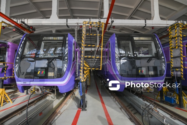 Bakı metropoliteninə gətirilən 3 yeni qatar