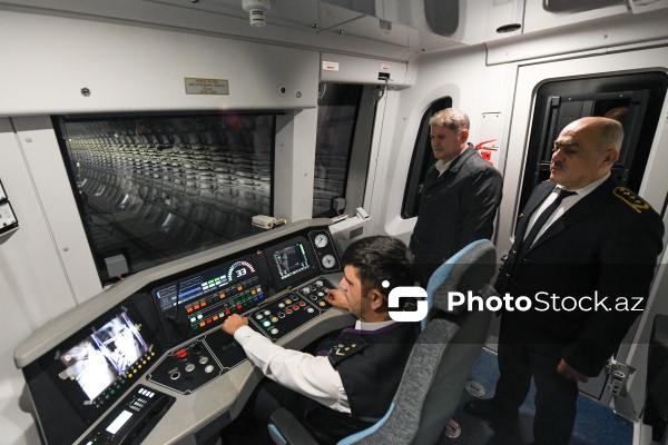 Bakı metropoliteninə gətirilən 3 yeni qatar