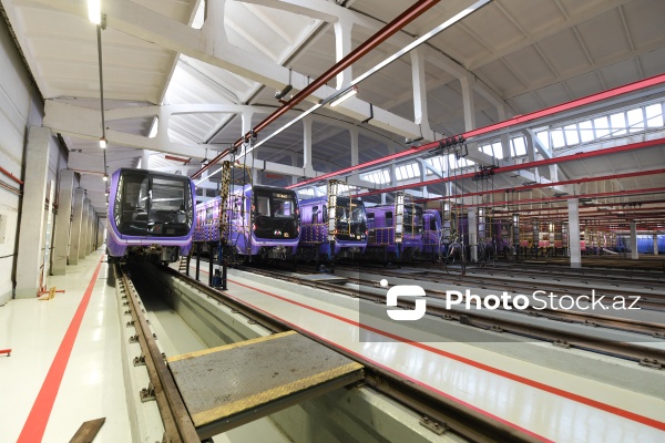 Bakı metropoliteninə gətirilən 3 yeni qatar